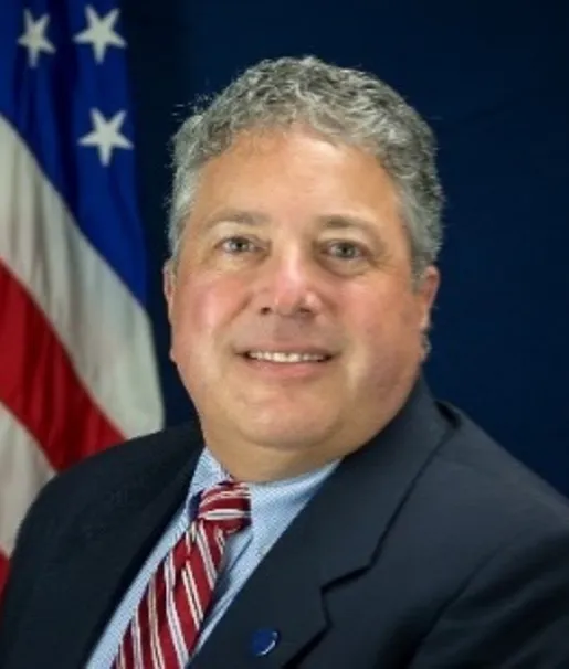 Headshot of Ralph Volpe